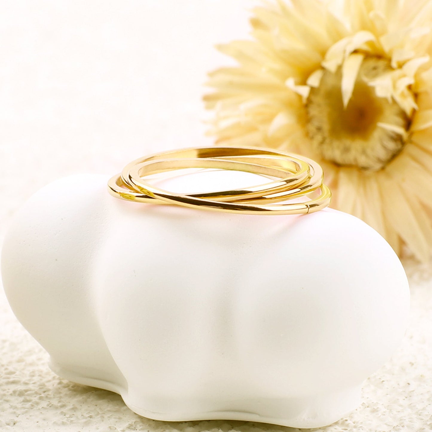 Archie's and Son Jewelry and Repairs Dainty Interlocking Spinner Ring