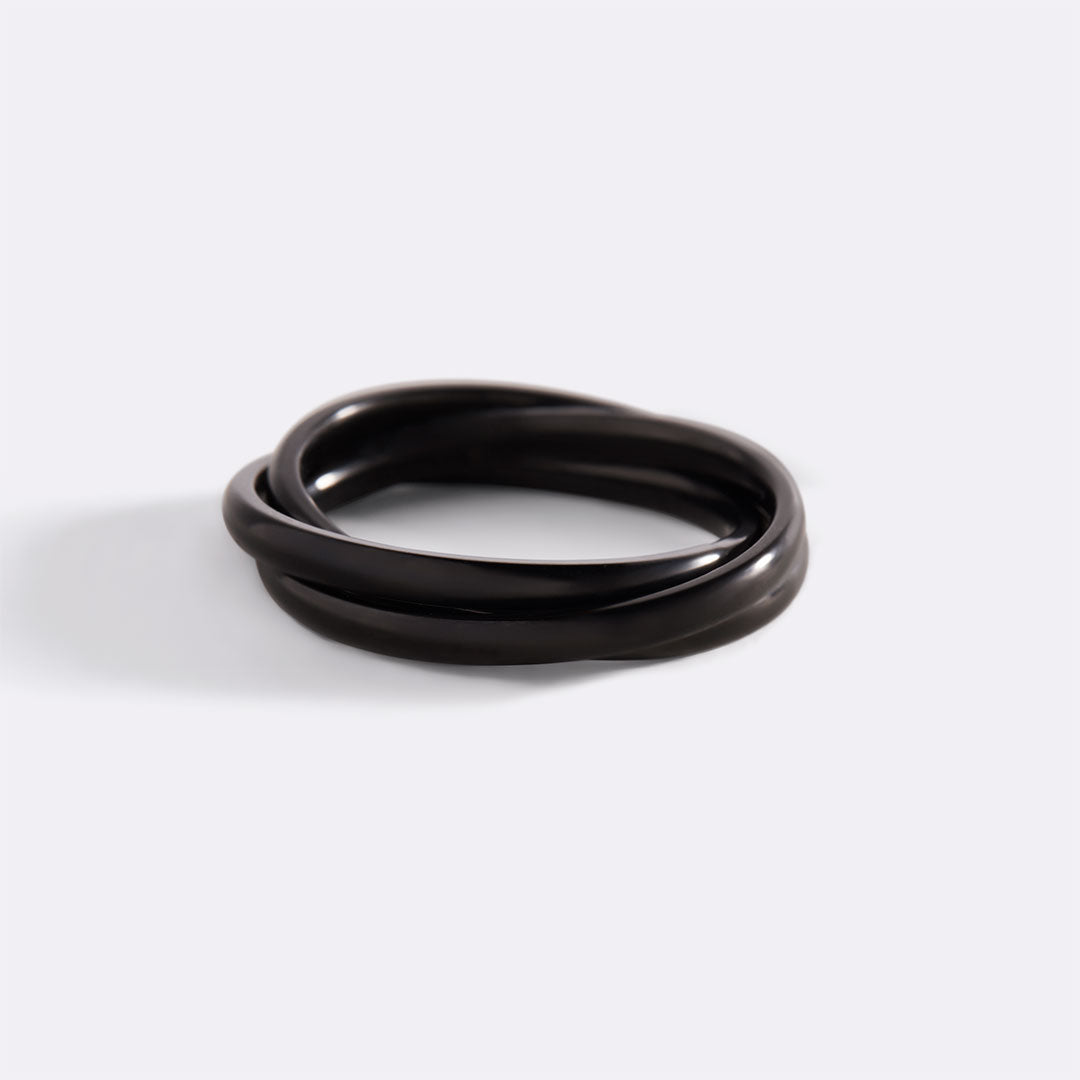 Archie's and Son Jewelry and Repairs Dainty Interlocking Spinner Ring