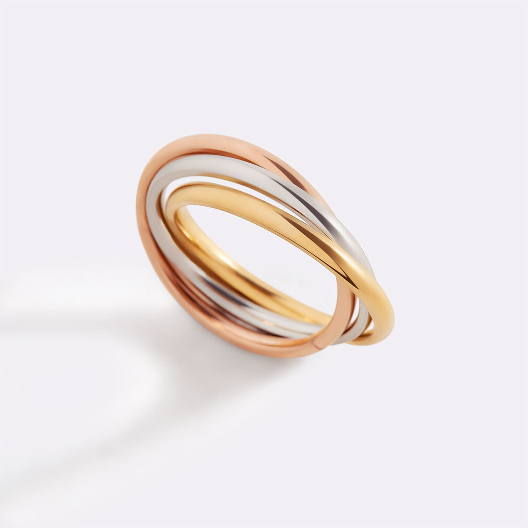 Archie's and Son Jewelry and Repairs Dainty Interlocking Spinner Ring